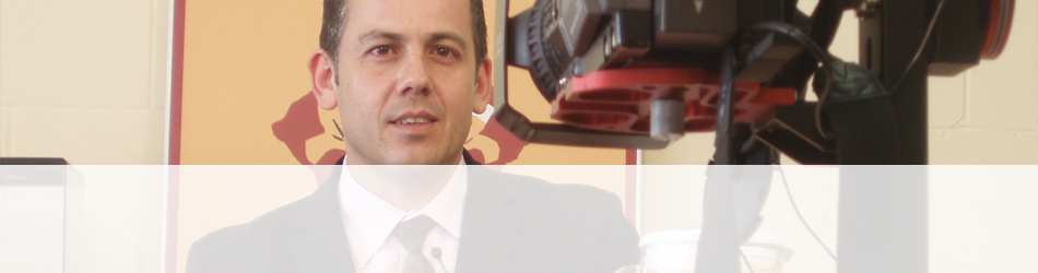 Miguel Ángel López, el camarero espectáculo