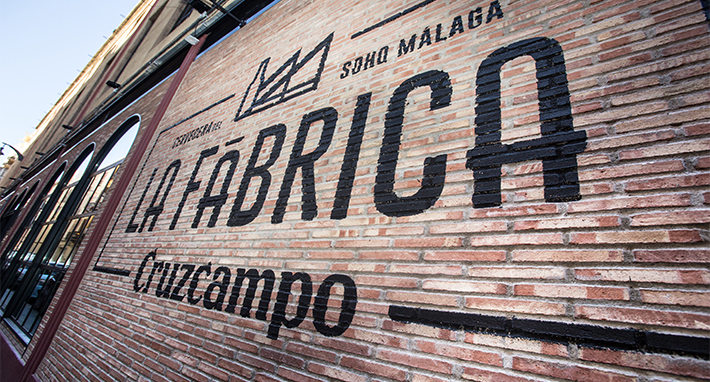 ‘La Fábrica”: Cultura y maestría cervecera a sorbos