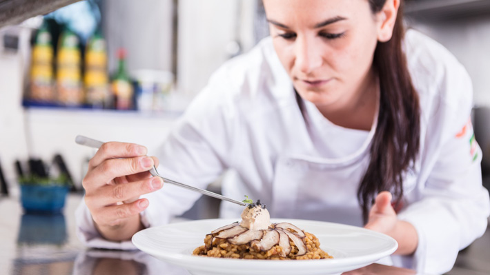“La campaña de Mejores Arroces ha atraído muchos clientes a mi restaurante” Sara Nicolás, chef de Voramar