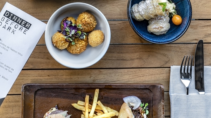 “Dinner Before Dark”: el arte como hilo conductor de la propuesta gastronómica