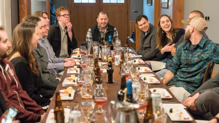 ¿Cómo mejorar tus ventas, el servicio y el trabajo en equipo en tu restaurante?