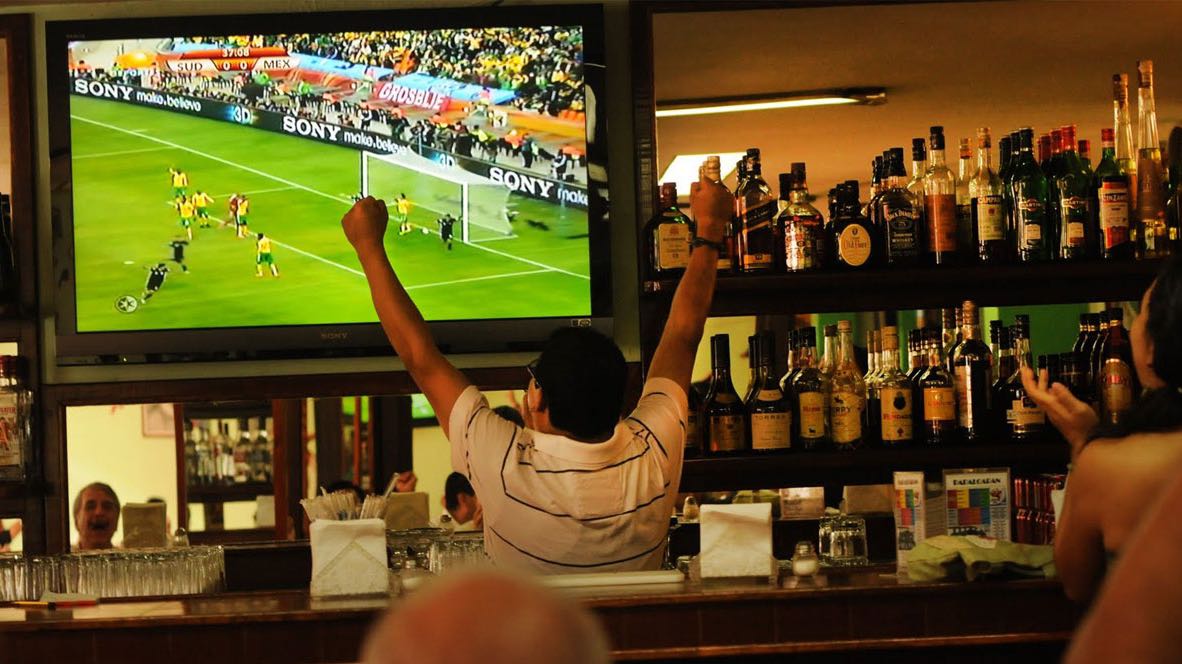 Trabajar en un restaurante puede parecerse a un partido de fútbol