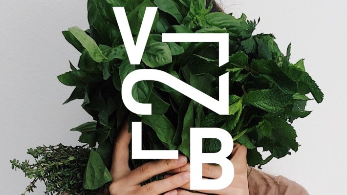 «Ser vegano no es ser celíaco, no es una enfermedad. Esta alimentación debe incluirse en la carta general»