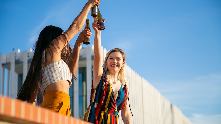Contratación de hostelería en verano: ¿cómo llegar al final de la temporada con éxito?